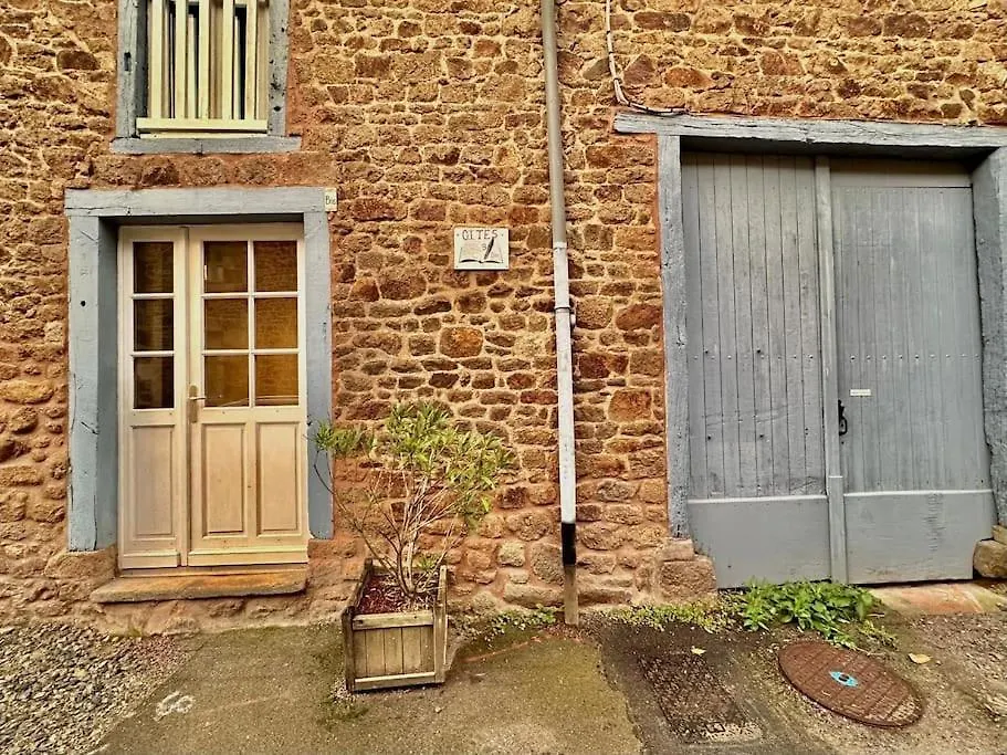 Gite - Tout Confort Et Calme Dans Le Centre Ville Bécherel